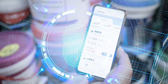 將消費(fèi)端互聯(lián)網(wǎng)支付手段應(yīng)用到物流場(chǎng)景，以物流為抓手連接上下游商貿(mào)制造業(yè)，實(shí)現(xiàn)了物流行業(yè)從發(fā)貨到收貨的全程支付在線化。同時(shí)，基于客戶需求，逐步衍生出系列供應(yīng)鏈金融服務(wù)。