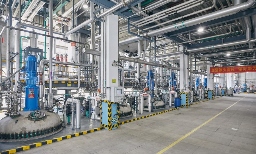 16231160239663903WaY.jpg 三車間三樓生產(chǎn)操作平臺 (8).jpg