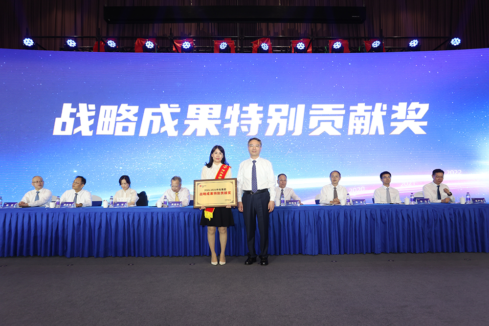 1657676663934659PjeI.jpg p.jpg