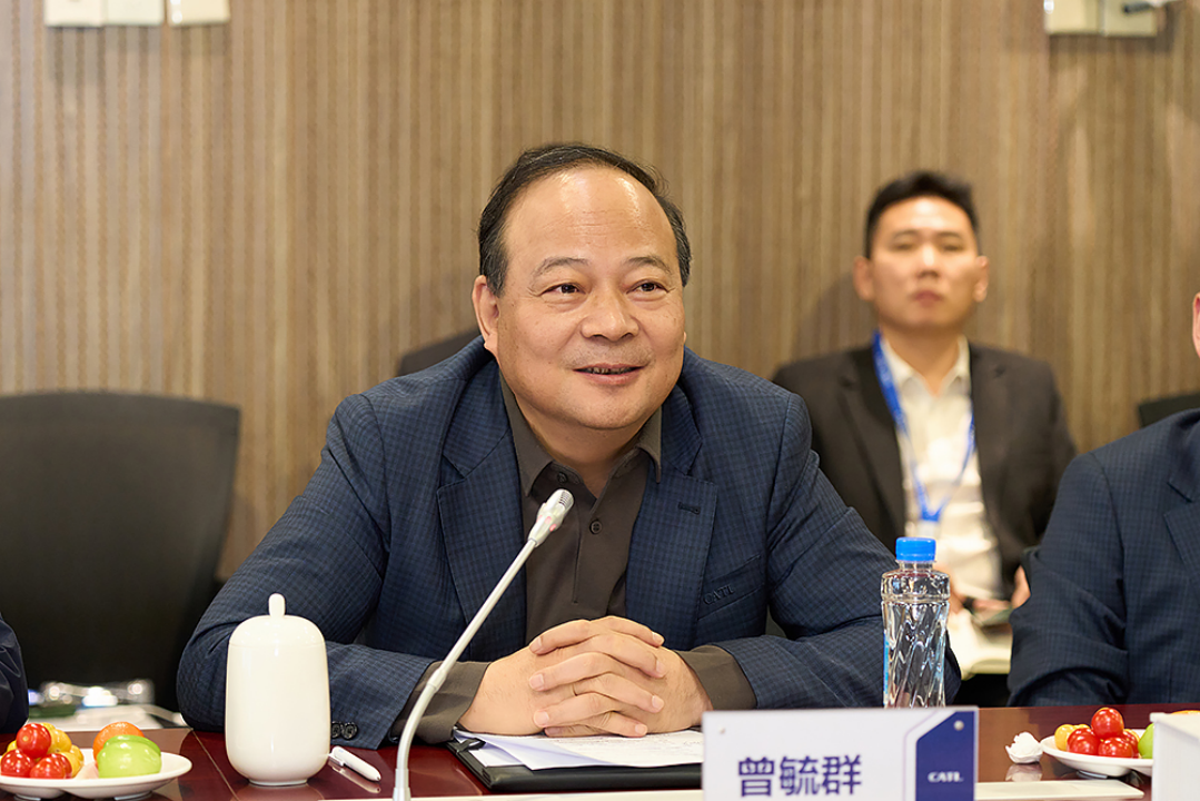 1765763492289024rDW8.png 2012.png