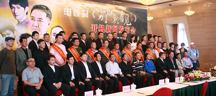 11月，雷諾表鼎力贊助電視劇《別讓我看見》，為見義勇為吶喊。